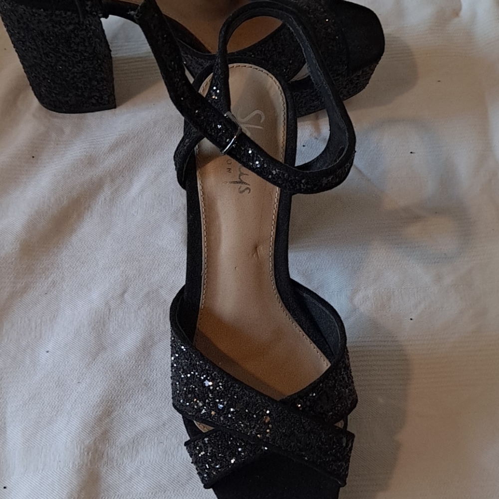 Woman shoes with platform - Picture 9 of 16